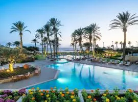 康斯坦丁诺布罗斯阿斯米娜套房酒店