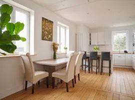 Lovely 2 bedrooms flat Basel Saint Louis -with private parking