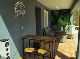 Casa Rural El Bressol，位于Barraca de Aguas Vivas的酒店