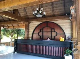 Romantic View Resort
