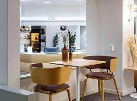 赫尔辛基芬兰公园酒店，位于赫尔辛基赫尔辛基万塔机场 - HEL附近的酒店