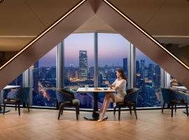 上海雅居乐万豪侯爵酒店，位于上海的酒店