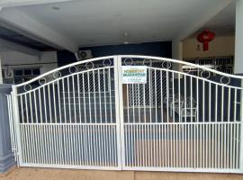 HOMESTAY MUZHOFFAR Batu Pahat，位于峇株巴辖的酒店