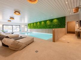 Sous la Houlette, Suites, Piscine intérieure et Sauna，位于Villers-la-Ville的酒店
