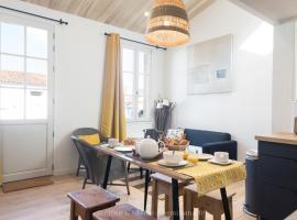 La Miniardise - Maison dans le village，位于艾克斯岛的酒店