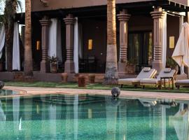Luxury Resort Loudi Marrakech，位于马拉喀什的酒店