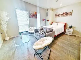 Zesty Orange Abode (438)