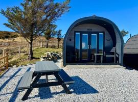 Stoer Pods - Suilven Pod，位于洛欣弗的酒店
