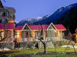 Kahaani - Luxury Wooden Chalet in Manali，位于Jagatsukh的酒店