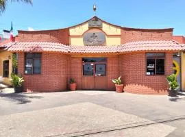 特雷斯弗洛雷斯酒店