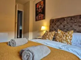 City Centre Sanctuary with parking space