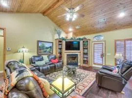 Private Dock The River House in Heber Springs!