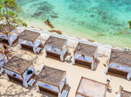Bora Bora Beach Club & Hotel，位于格兰德岛的酒店