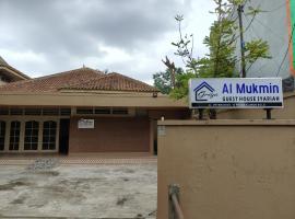 Griya Al Mukmin Guesthouse Syariah，位于梭罗的酒店