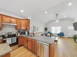 Charming 4-BR Retreat in the Heart of Clarksville
