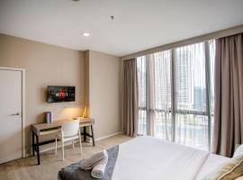 Modern Studio Empire Damansara, Near 1 Utama & IKEA，位于八打灵再也的酒店
