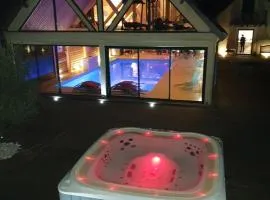 La Fontaine - Détente - Piscine Jacuzzi - 12p