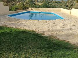 Tunis Tone Ecolodge & Campsite，位于法尤姆的宠物友好酒店