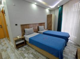 Tüm Palace Otel，位于班德尔马的酒店