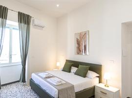 MH Suites Rooms Apartments，位于巴科利的酒店