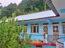 Jai Durga Maa Cottage Home Stay，位于Chini的酒店