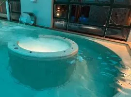 兰哈隆巴尔尼里奥酒店