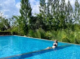 Lodge Moni Essara Kampot