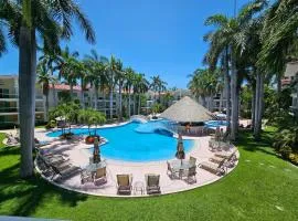 Diamante Lakes Condominium, in front of Arena GNP