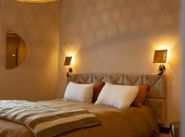 LE CLOS DES ARÔMES，位于卡西斯的酒店