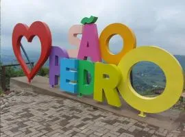 Apartamento com vista de 180 graus para a Serra