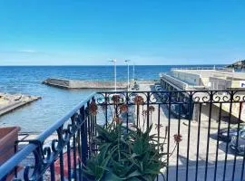 U lettu da zita Acitrezza