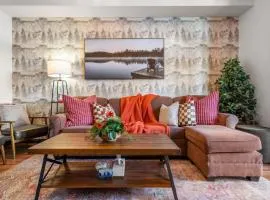 2BR Mystic Springs Escape with BBQ, Pool, Hot tub