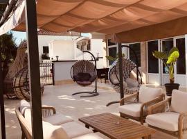 AC Aparthotel，位于东吉托伊的酒店