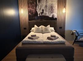 Hoofprints&Highlands，位于弗吕济的酒店