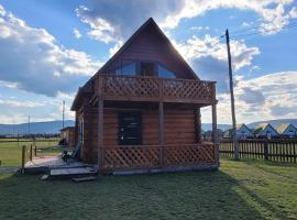 Tsaatan - Modern lakeside cabin