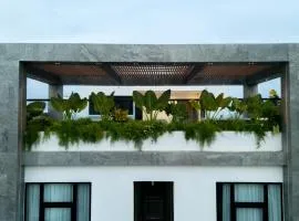 Delamar Hotel