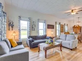 Half-Mi to Dtwn Lufkin Charming and Spacious Home!