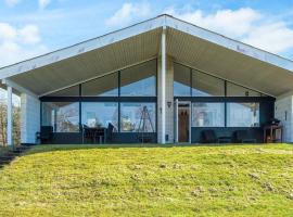 7 person holiday home in Skals-By Traum，位于Skals的酒店