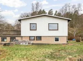 Premium Workers Home 10 bedrooms Near Volvo