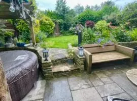 Quaint and Cosy Cottage - Manchester