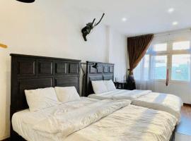 Nhà Của Táo HomeStay Quy Nhơn，位于归仁的酒店