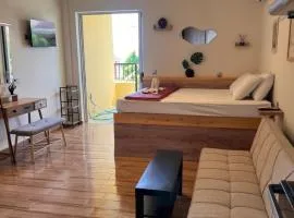 Nafsika’s Apartment 1