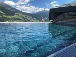 Apart Alpine Retreat 3