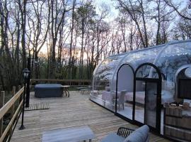 Bulle de Morphée & Spa，位于Escamps的豪华帐篷
