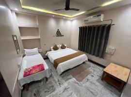 Hotel Kapish Garden，位于Beāwar的酒店