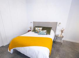 LoftLeston，位于庞特维德拉的酒店
