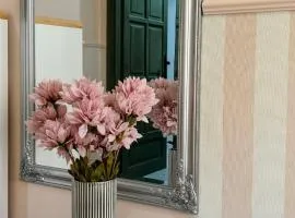 Middle of the city apartman 2