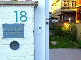 LA CASETTA DORATA , 10 minuti a piedi per la metro