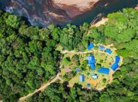 Gran Gavil&aacute;n del Sarapiqu&iacute; Lodge，位于萨拉皮基的木屋