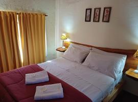 Caba&ntilde;as Lignum Tiny House，位于拉格兰哈的小屋